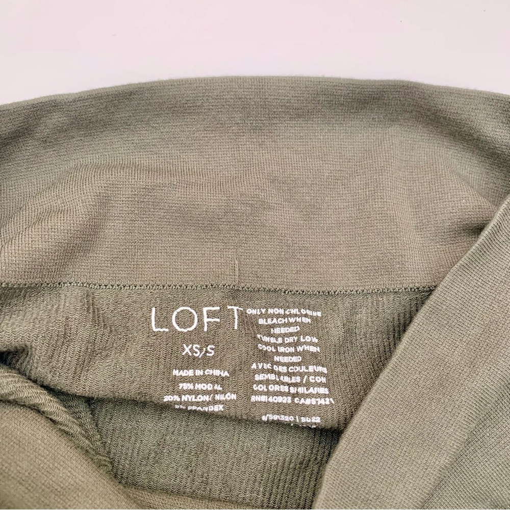 LOFT Pajama Set Daydream Dotted Seamless Boy Shorts and T-Back Bralette in Green - Picture 8 of 9